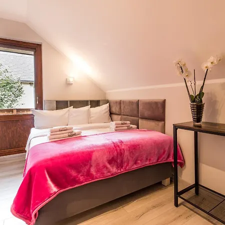 Biały Apartament *